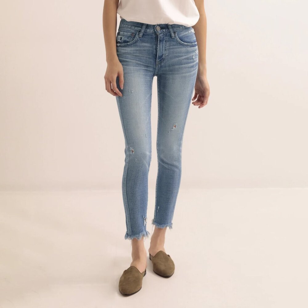 Moussy Vintage Diana Skinny Jeans Distressed Light Blue Size 23 NEW NWT